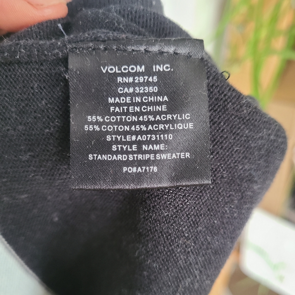 Volcom V-Neck Sweater - Picture 3 of 3